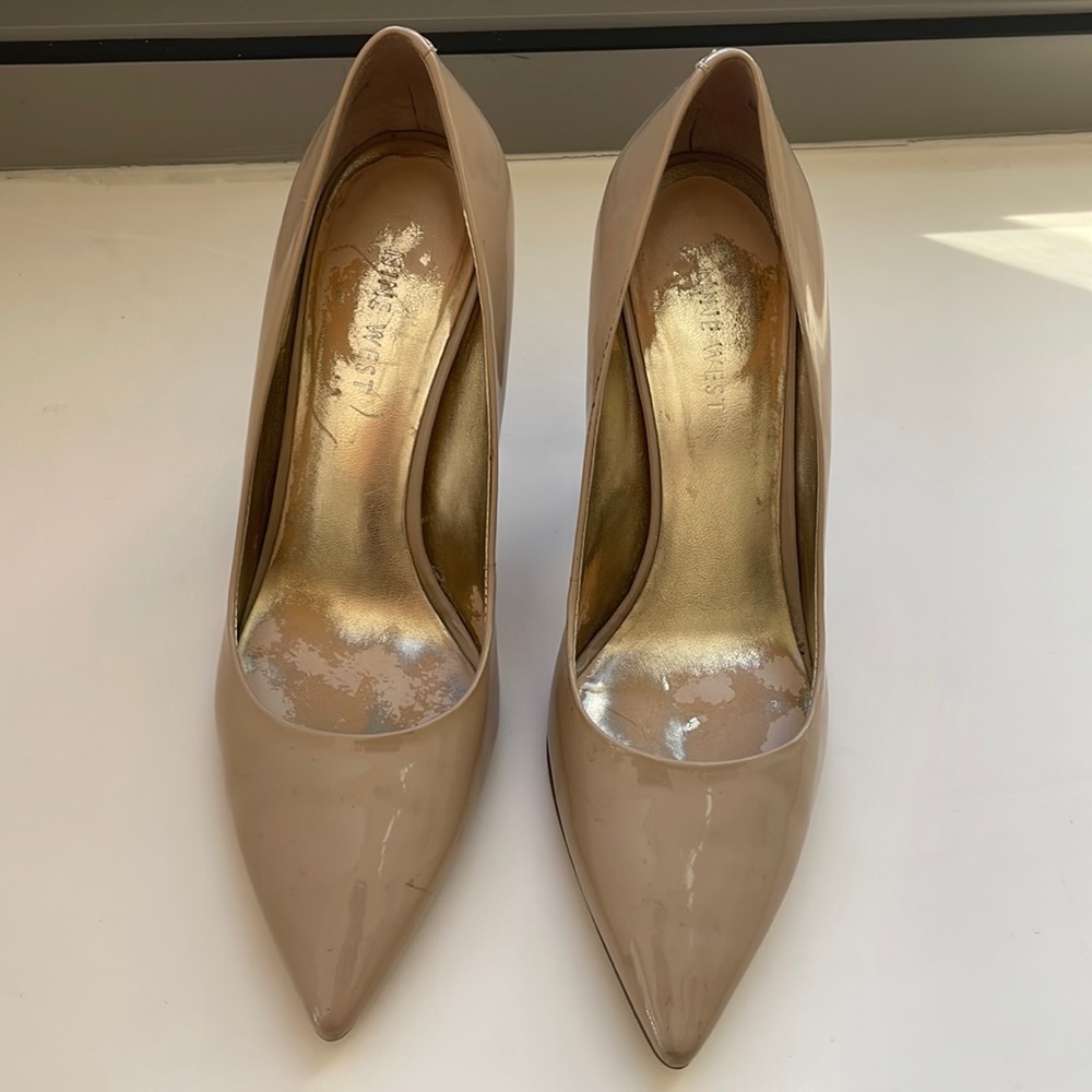 Nine West Beige patent leather 3 1/2 inch heels.